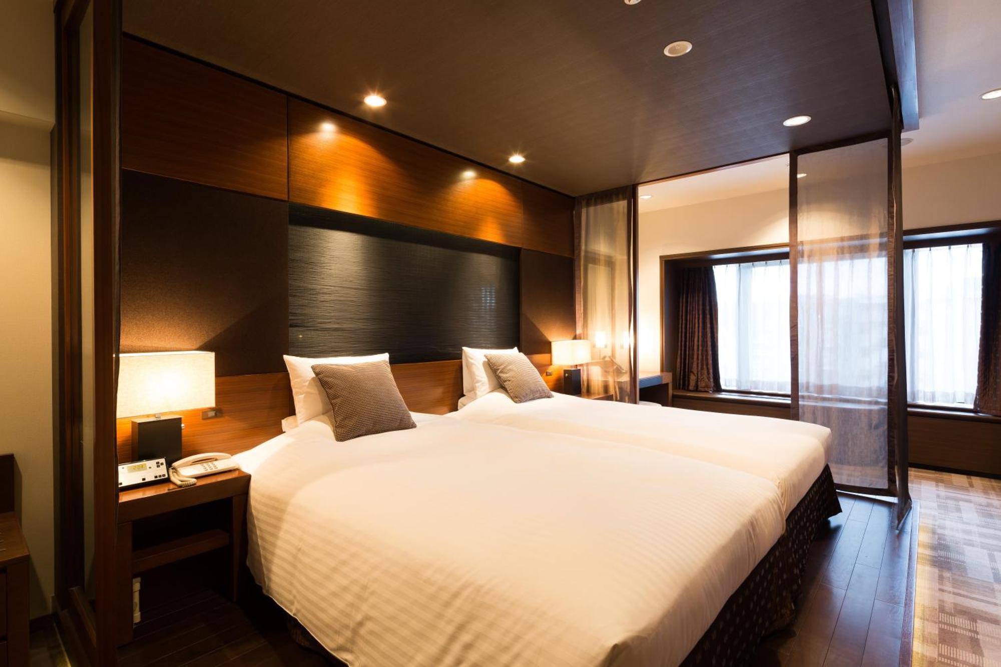 Kyoto Brighton Hotel Exterior photo A room at the hotel