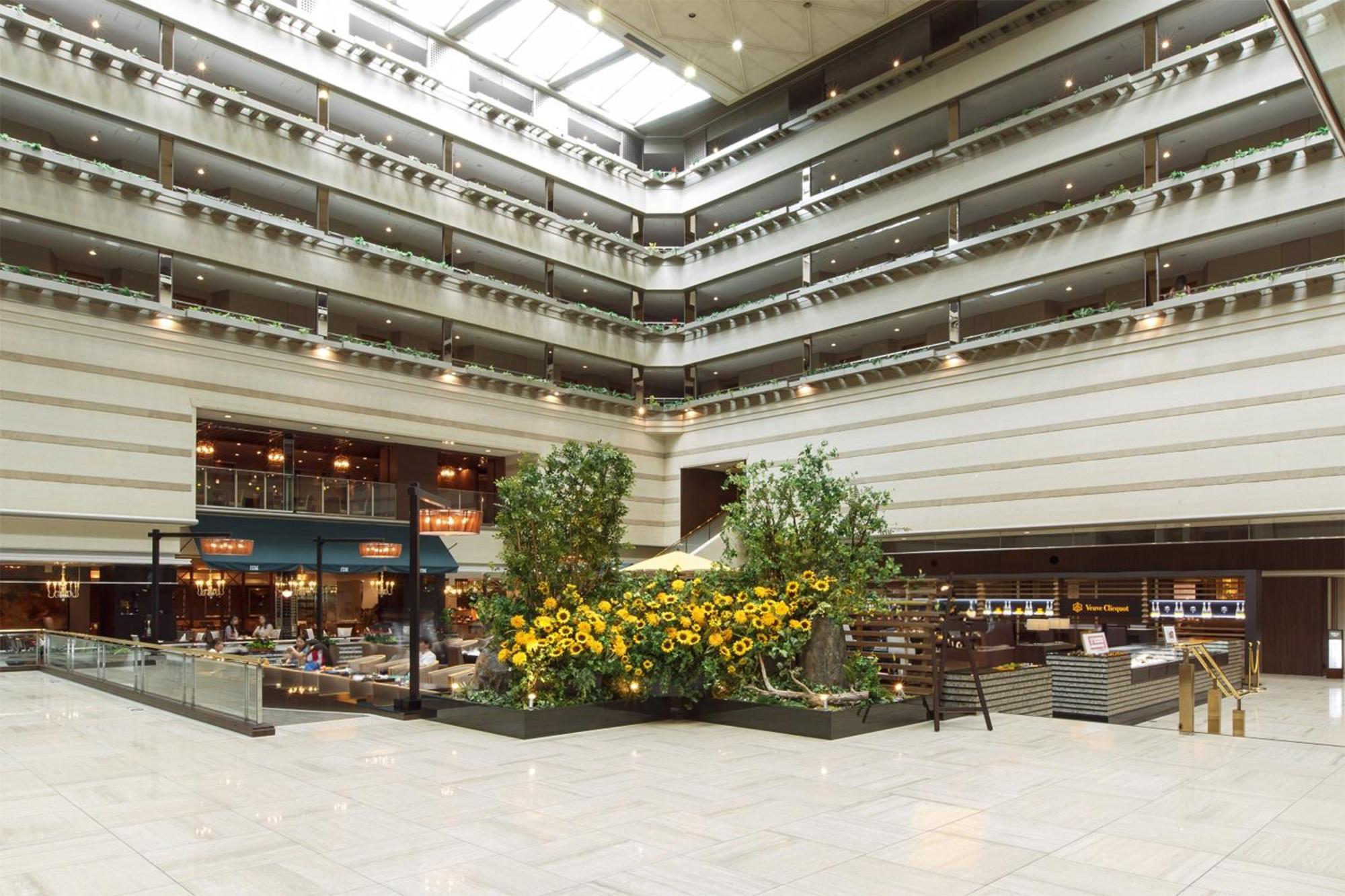 Kyoto Brighton Hotel Exterior photo The lobby of the hotel